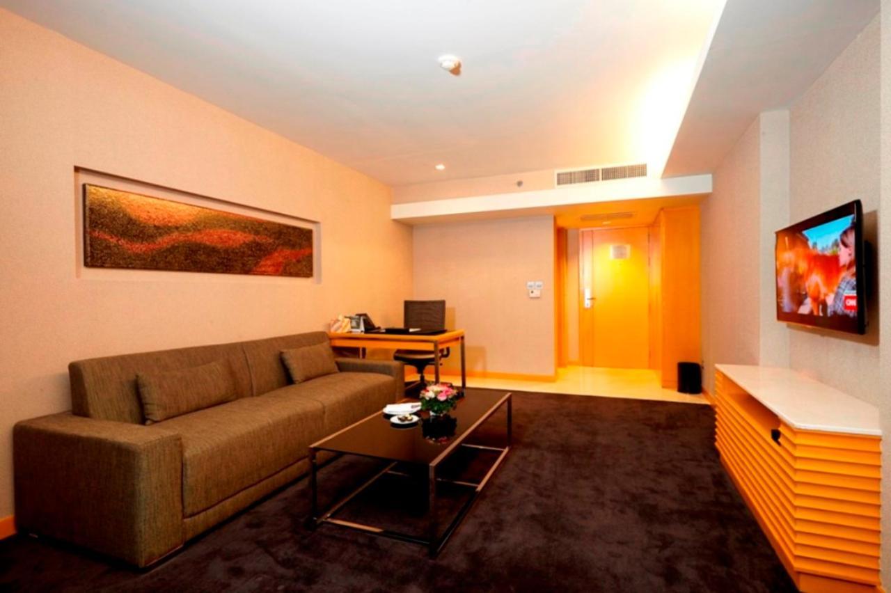 Lao Plaza Hotel Vientián Kültér fotó